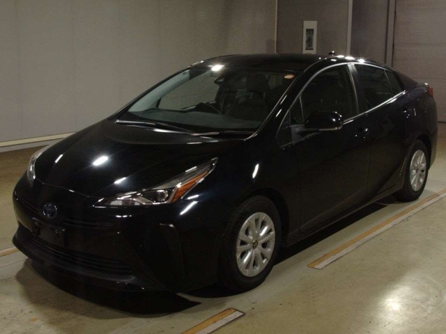 TOYOTA PRIUS — фото