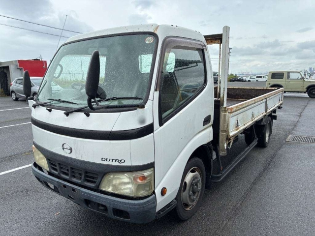 HINO DUTRO — фото
