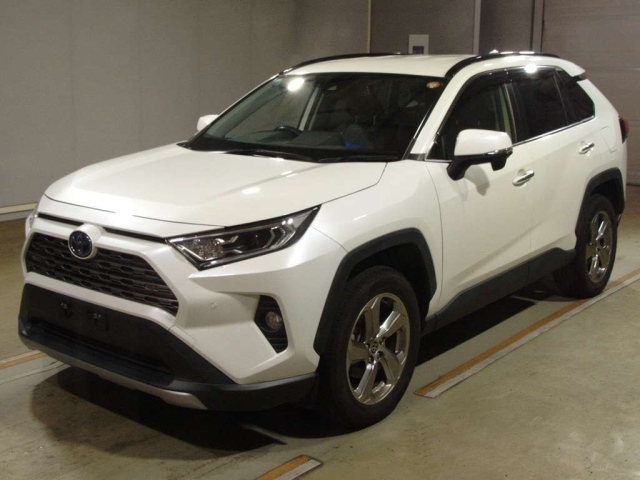 TOYOTA RAV4 — фото