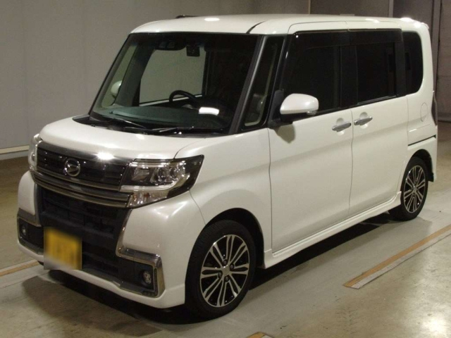 DAIHATSU TANTO — фото