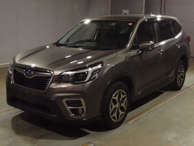 SUBARU FORESTER — фото