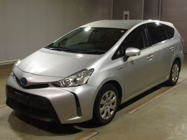 TOYOTA PRIUS — фото