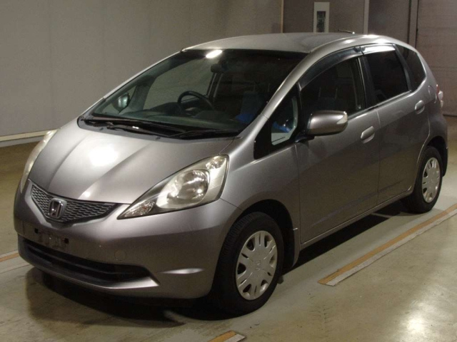 HONDA FIT — фото
