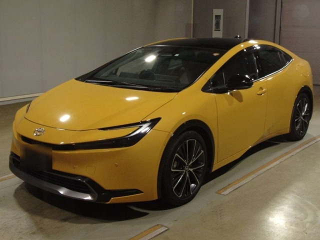 TOYOTA PRIUS — фото