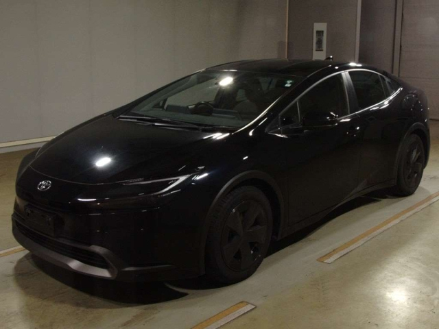 TOYOTA PRIUS — фото
