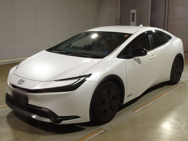 TOYOTA PRIUS — фото