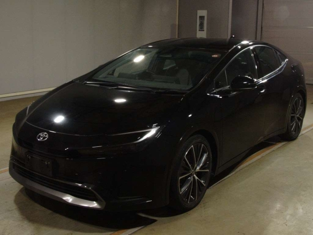 TOYOTA PRIUS — фото