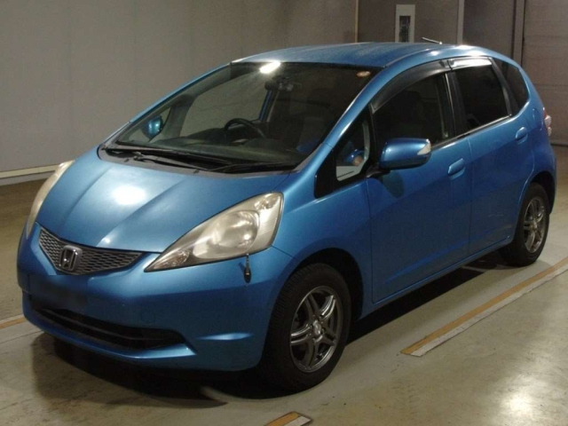 HONDA FIT — фото