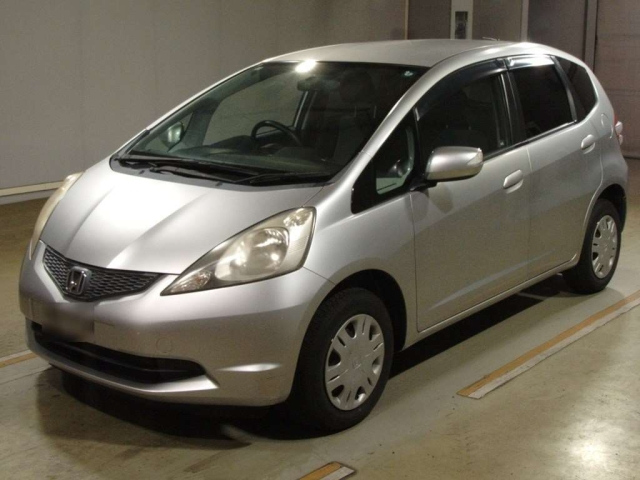 HONDA FIT — фото