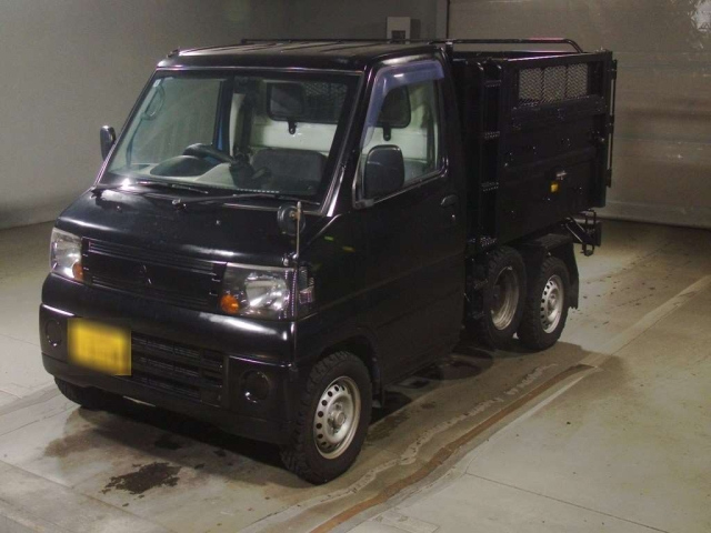 MITSUBISHI MINICAB — фото