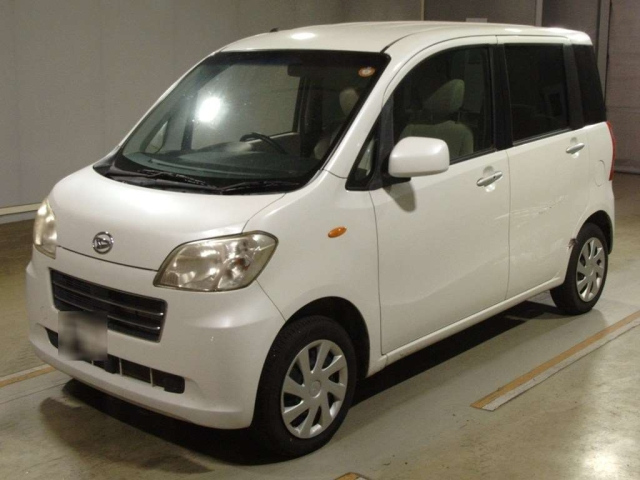 DAIHATSU TANTO — фото
