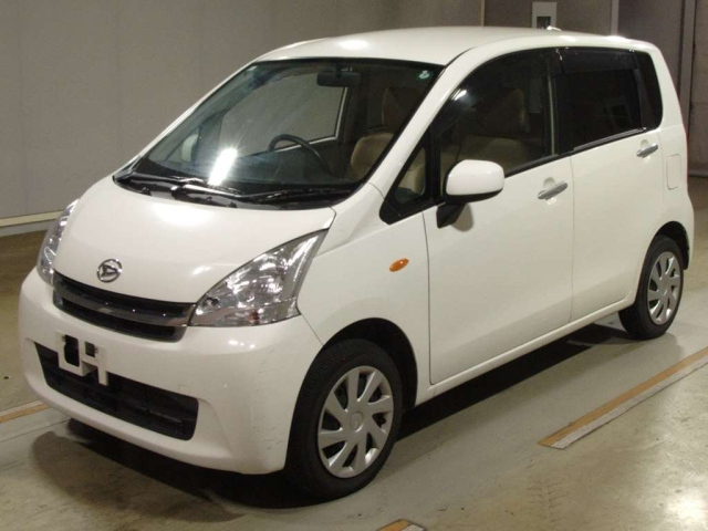 DAIHATSU MOVE — фото