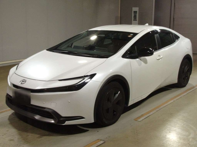 TOYOTA PRIUS — фото