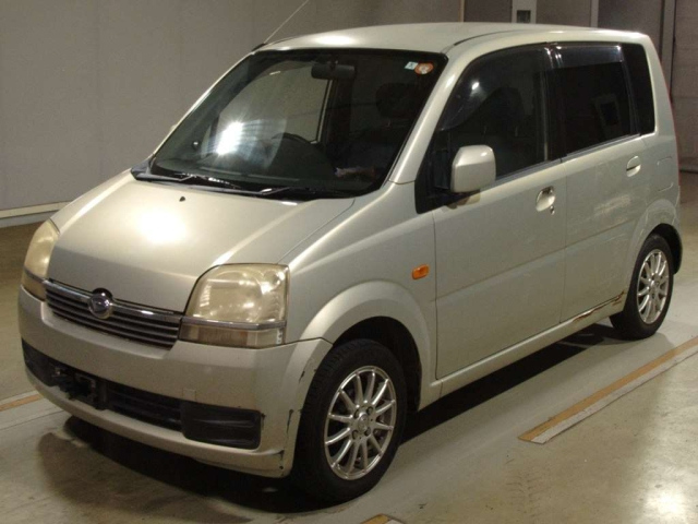 DAIHATSU MOVE — фото