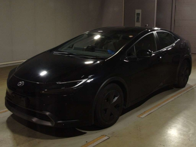 TOYOTA PRIUS — фото