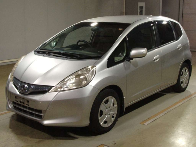 HONDA FIT — фото