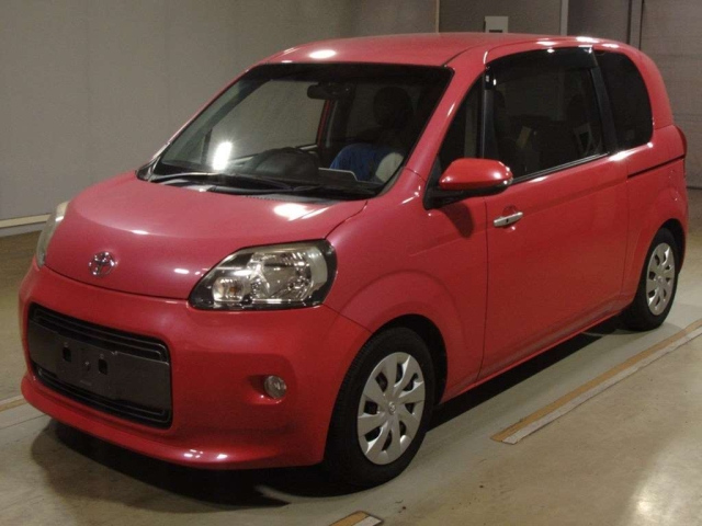 TOYOTA PORTE — фото