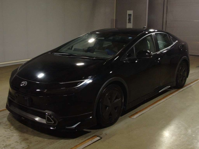 TOYOTA PRIUS — фото