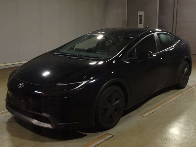 TOYOTA PRIUS — фото