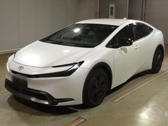 TOYOTA PRIUS — фото