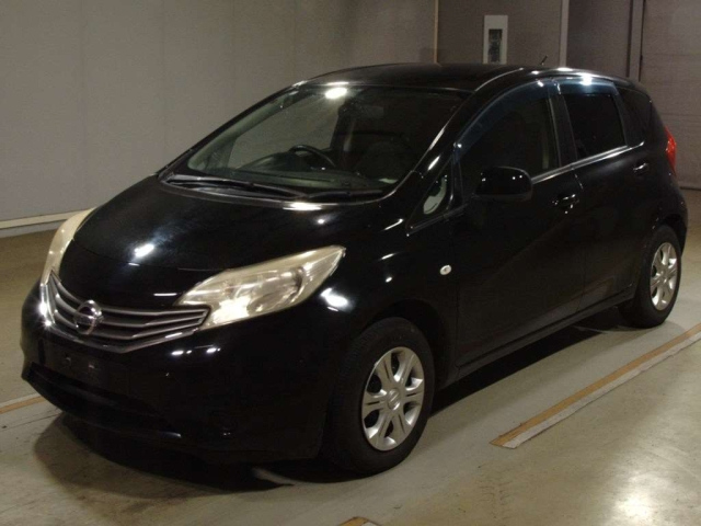 NISSAN NOTE — фото