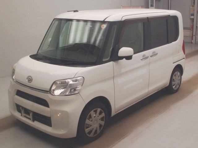 DAIHATSU TANTO — фото