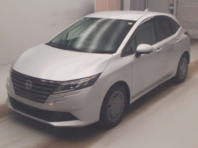 NISSAN NOTE — фото