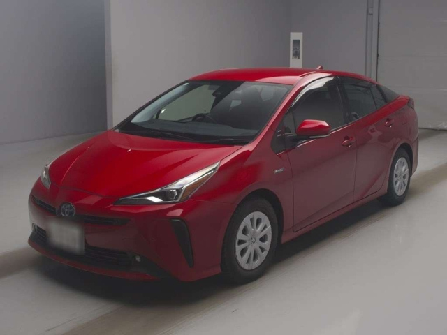 TOYOTA PRIUS — фото