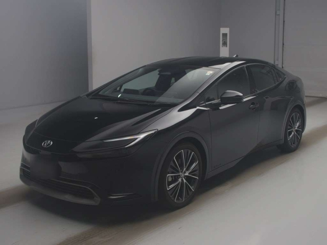 TOYOTA PRIUS — фото