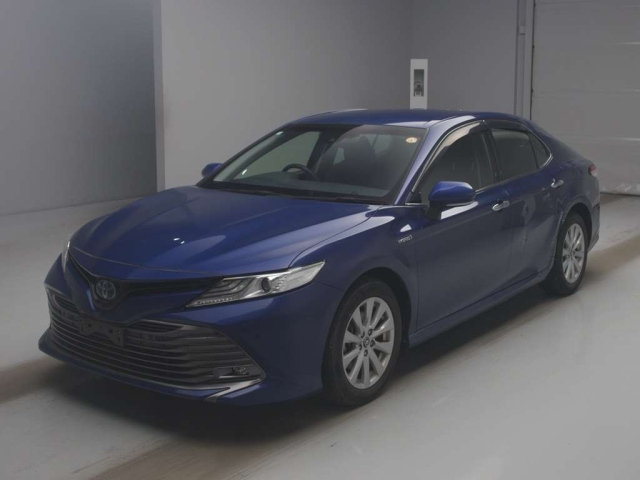 TOYOTA CAMRY — фото