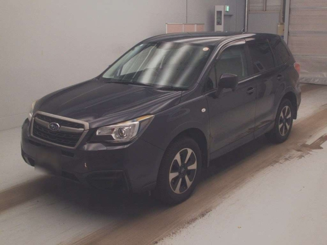SUBARU FORESTER — фото
