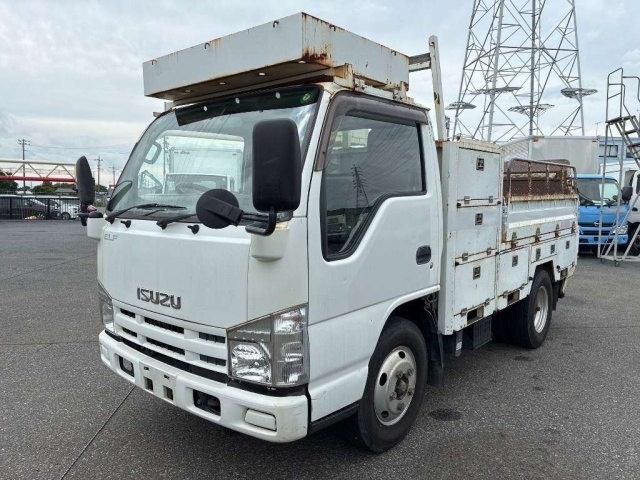 ISUZU ELF — фото