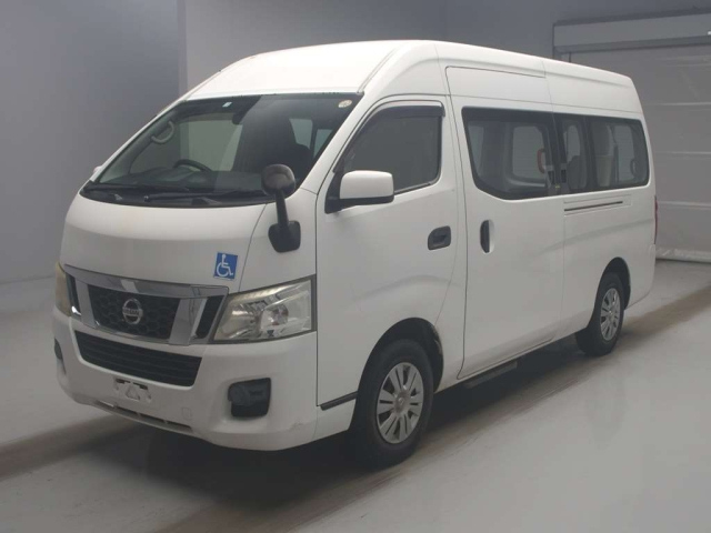NISSAN CARAVAN — фото