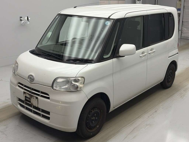 DAIHATSU TANTO — фото