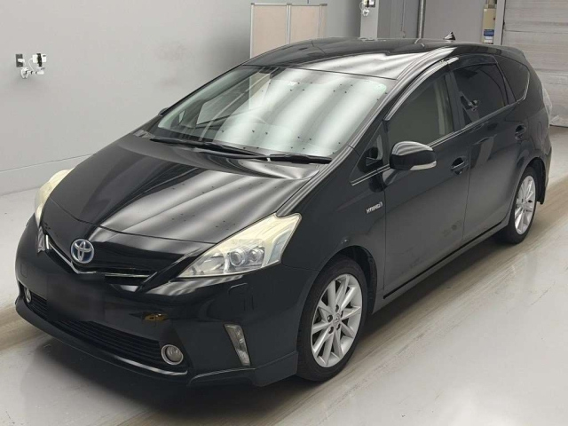 TOYOTA PRIUS — фото
