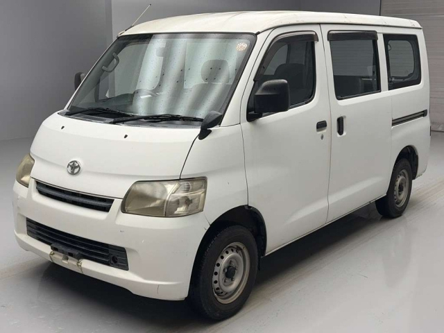 TOYOTA TOWN ACE VAN
