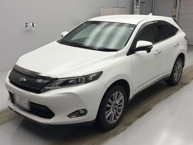 TOYOTA HARRIER — фото