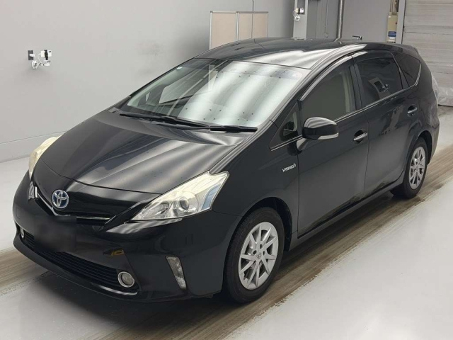 TOYOTA PRIUS — фото