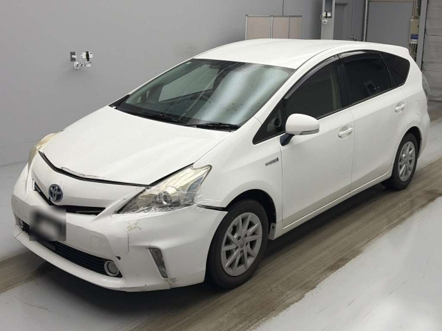 TOYOTA PRIUS — фото