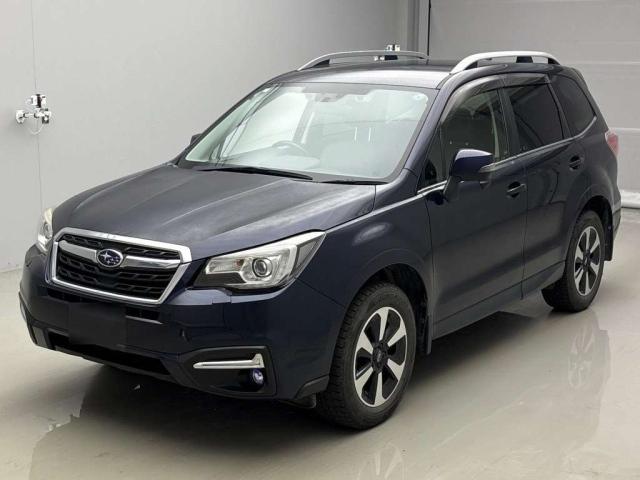 SUBARU FORESTER — фото