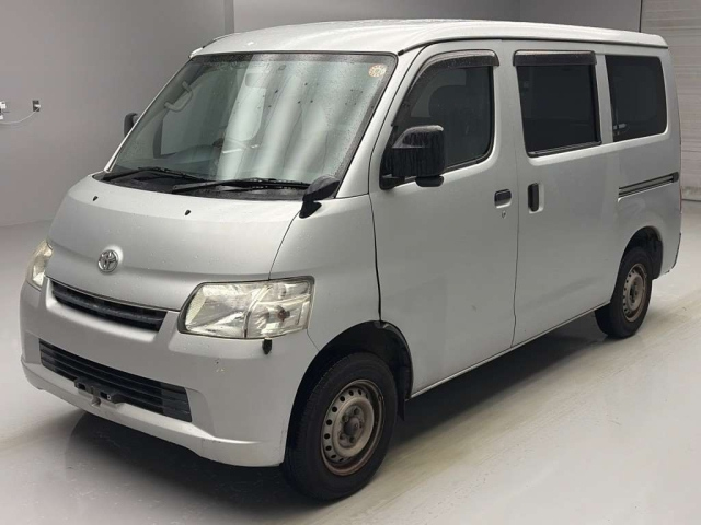 TOYOTA LITE ACE VAN