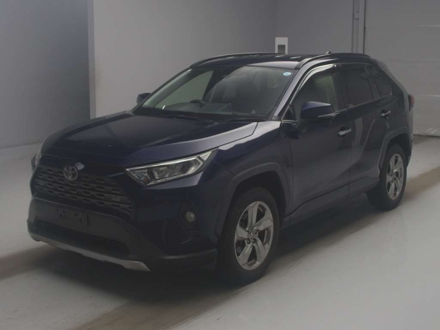 TOYOTA RAV4 — фото