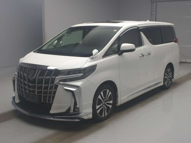 TOYOTA ALPHARD — фото