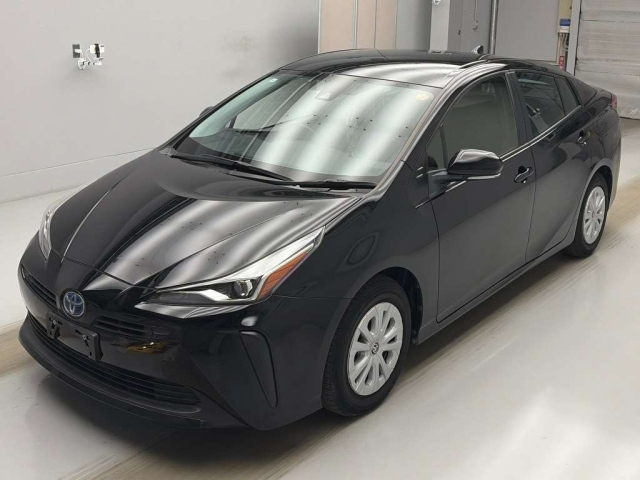 TOYOTA PRIUS — фото