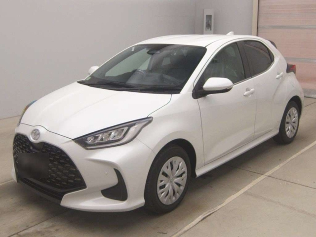 TOYOTA YARIS — фото