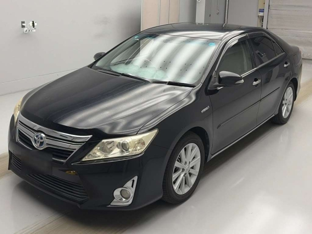 TOYOTA CAMRY — фото