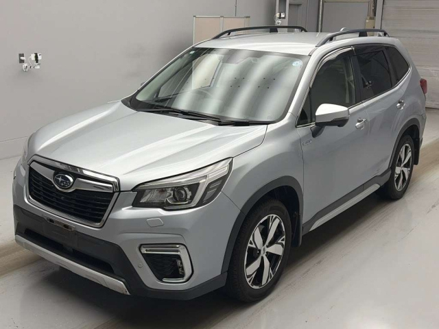 SUBARU FORESTER — фото