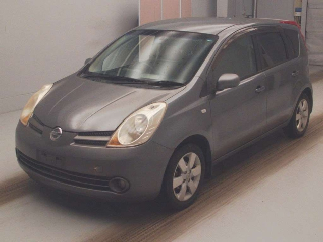 NISSAN NOTE — фото