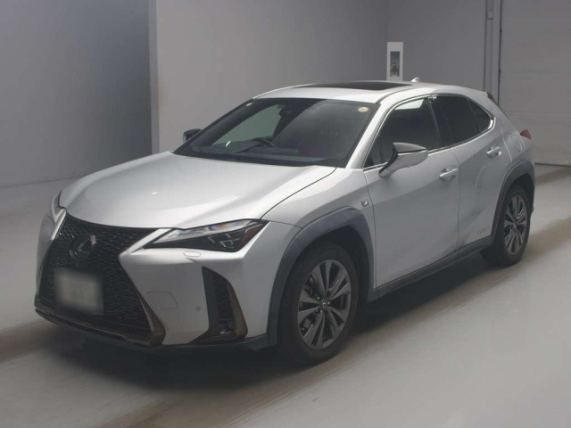 LEXUS UX — фото