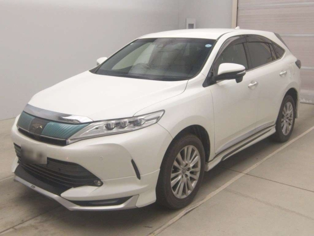 TOYOTA HARRIER — фото